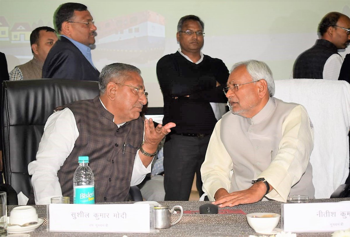 nkishoreyadav's tweet photo. आज पथ निर्माण विभाग की 10 हजार करोड़ की योजनाओं का उदघाटन एवं शिलान्यास मा0 मुख्यमंत्री एवं मा0 उपमुख्यमंत्री जी के साथ करने के बाद उपस्थित लोगों को संबोधित करते हुए

#BiharRoadConstructionDept #NewBihar #OPRMC https://t.co/1V6c88ls3i