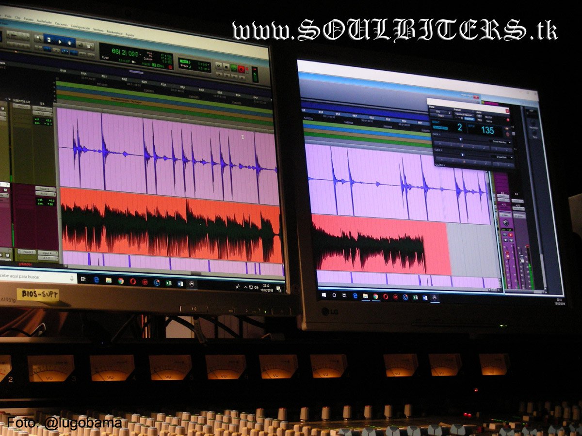 soulbiters's tweet photo. ¡#Grabando! 🤘😎

https://t.co/ze9Bmrf4w0

#Soulbiters #recording #metal #metalband #rock #rockband #bandasderock #rockprogresivo #progresiverock #león #leónesp #musicaleónesp #gruposleónesp #igersleonesp #igersesp #igersRockEsp https://t.co/tMixmXy7xI