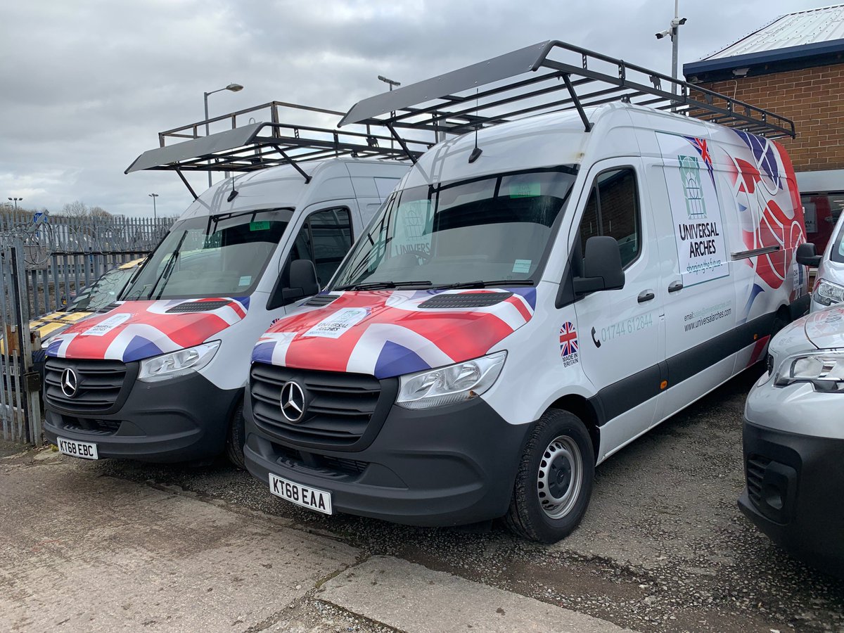 A pair of beauties with a partial printed wrap for <a href="/universalarches/">Universal Arches Ltd</a>

#branding #vehiclebranding #loveyourjob