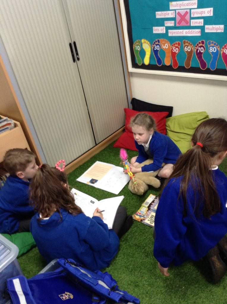 latimerprimary's tweet image. #ClassKB have enjoyed sharing their 'Room on the Broom' brooms with classAF this afternoon. #ClassAF have courageously interviewed classKB for their English project. #enthusiam #collaboration