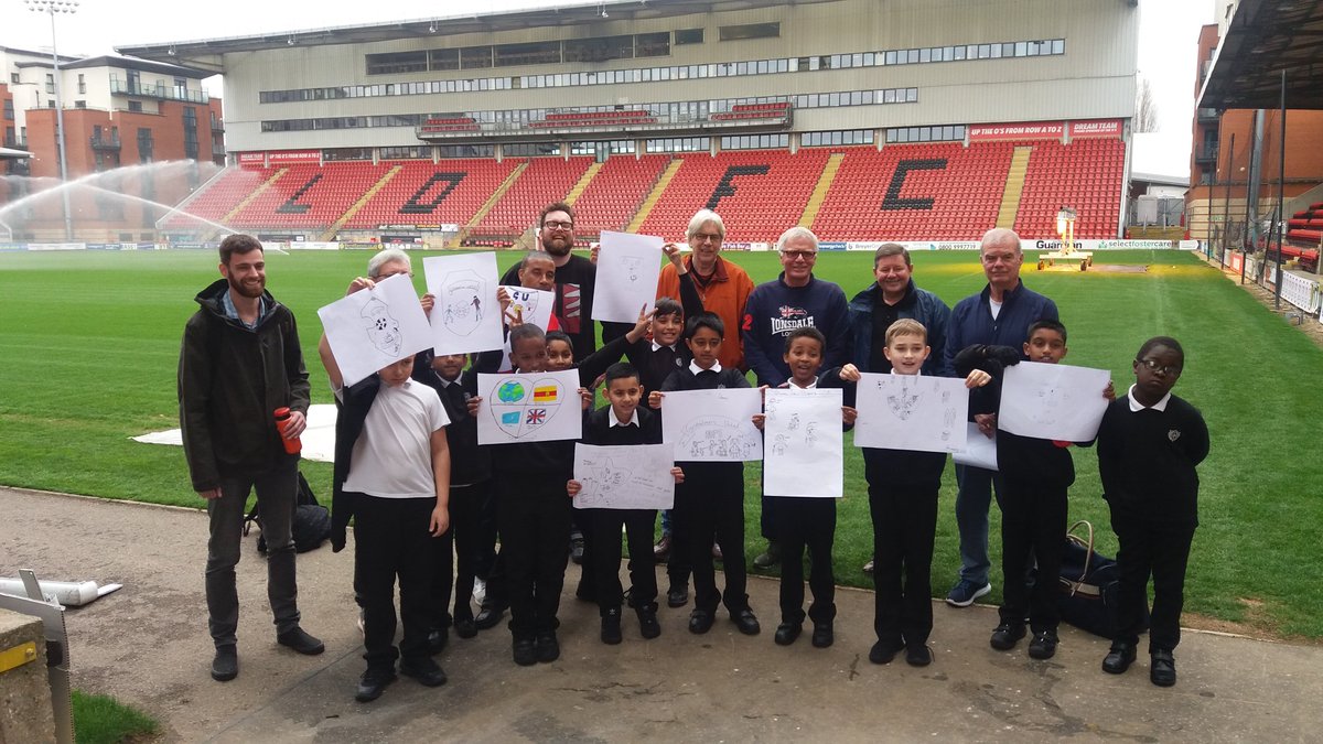 GouldHoward's tweet photo. A pleasure to host @magicme in the #Diversity #Hub today as part of their collaborative work with @gmatschool &amp; @LOWalkingFC #GenerationsUnited #MagicMe #Education #Fun #lofc https://t.co/5PagVFwEZs