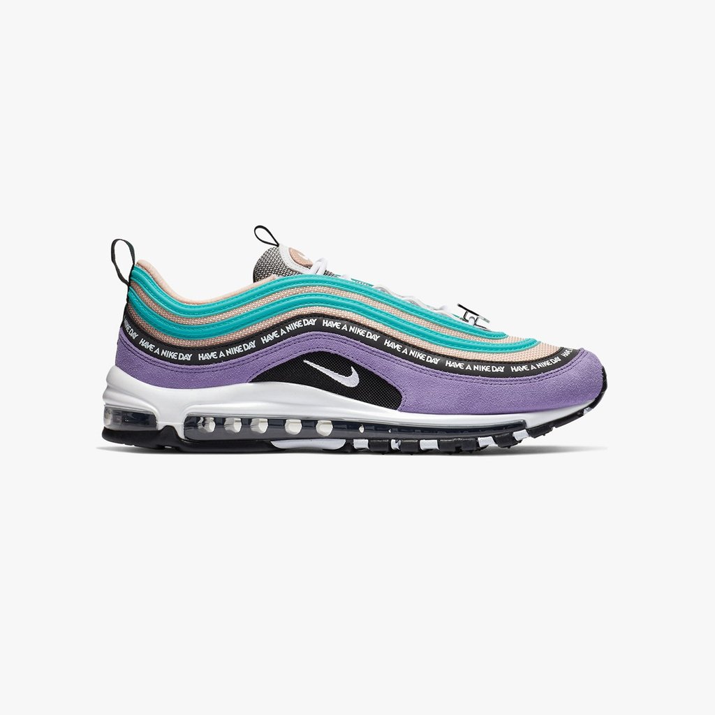 AIR MAX PLUS HAND YOUTH SIZE 4 0 SAME AS WOMAN 5 5 HAVE A NICE AIR MAX PLUS HAND YOUTH SIZE 4 0 SAME AS WOMAN 5 5 HAVE A NICE