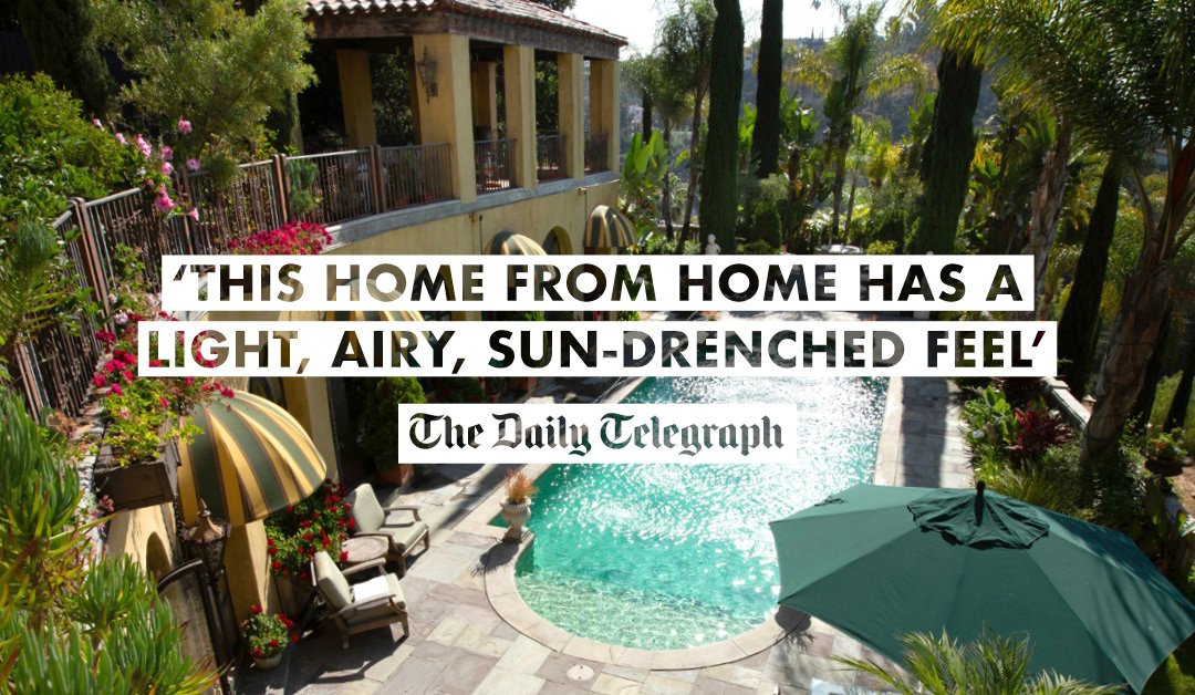 plumguide's tweet photo. Sunrise Colonnade has been picked out by @Telegraph as one of the best homes to rent in Los Angeles. With a rich history as a TV set, glamorous interiors and unbeatable views you can see why! 
•
See more of this beautiful home here https://t.co/X9eOxynRj0 https://t.co/b3rhWTlqJT
