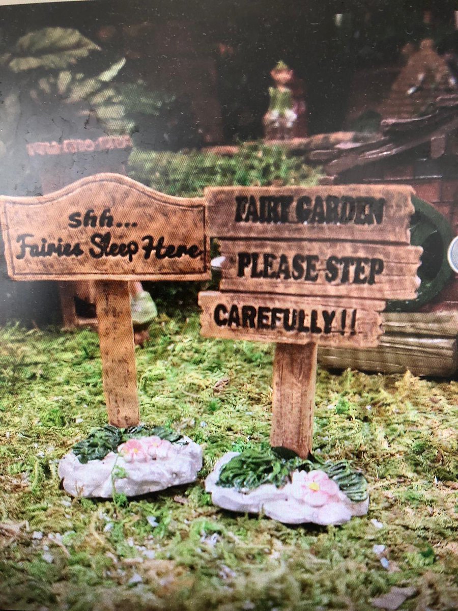 DunbarPrimary's tweet image. After Weir Joinery helped us out last year with our fantastic mud kitchen, we are looking for anyone out there who can help us make some signs (see example photos) for our John Muir Campus garden project? Please contact Mrs Williamson (P1 teacher) if you can 😊
@Weir_kelly