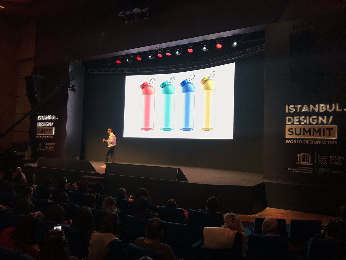 Dünyaca ünlü tasarımcı <a href="/karimrashid/">karimrashid</a> <a href="/istdesigncity/">Istanbul UNESCO City of Design</a> #IstanbulDesignSummit’te! 

#KarimRashid #Design #Art #Keynote
