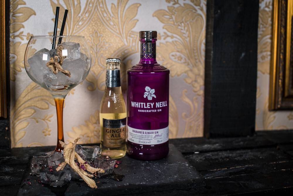 oldtomsdurham's tweet photo. This week's sunshine has got us thirsty for some Whitley Neill Rhubarb &amp; Ginger. 😍

Tag someone who LOVES a gin in the sun! https://t.co/hn2zvMMqA5