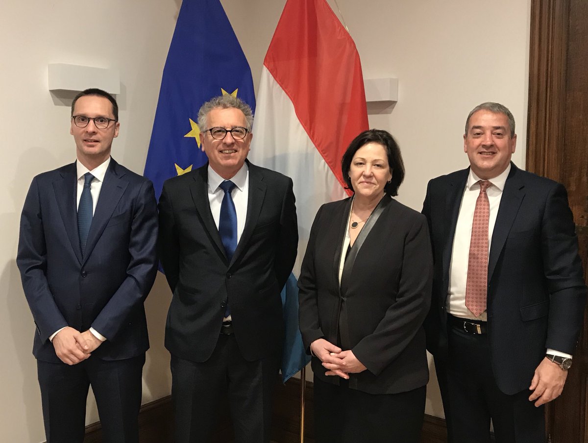 MinFinLux's tweet image. Good meeting with @NorthernTrust, who have today received approval to move their European bank headquarters from London to Luxembourg, further strengthening their existing presence. The move confirms Luxembourg’s important role as a hub to serve European clients and investors.