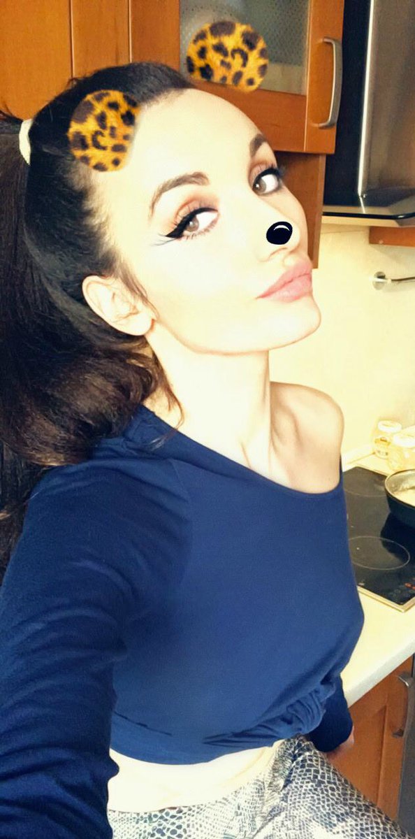 ImLiveReview's tweet photo. Join Like_Kate for a Live Sex Chat at ImLive https://t.co/PtLyWLi5EH https://t.co/PUyIOOd9UX