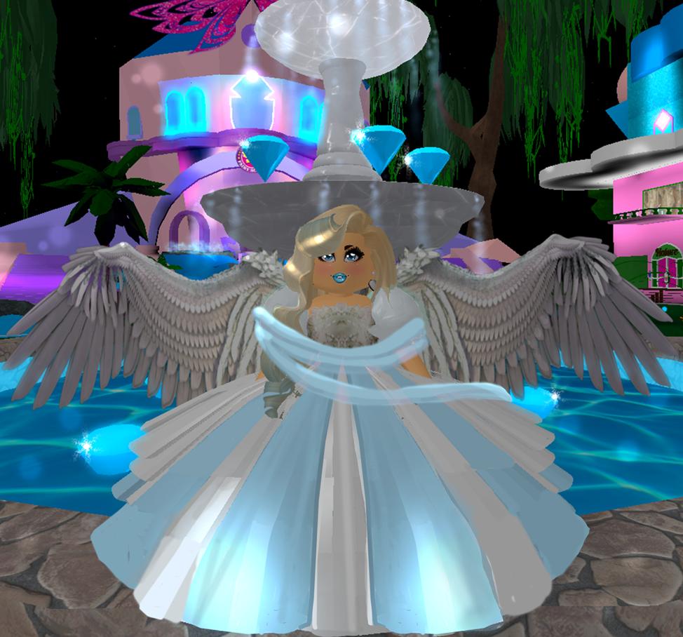 Aeldrius My First Royale High Edit With My Character Lunalaw - enchantix roblox
