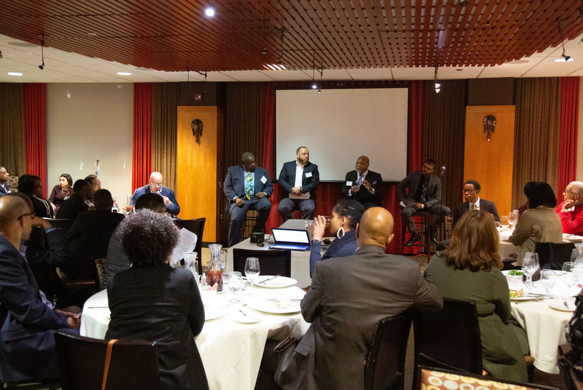 Reflecting on our Advancing Men’s Health Through Primary Care kick-off reception and getting ready for today’s impactful conference! @nextlevelil <a href="/morehouse1867/">Morehouse School of Religion Student Fellowship</a> #ILBCF #HealthTalk #hcsm #HCR #NextLevelHealth #NLHmenshealth2019