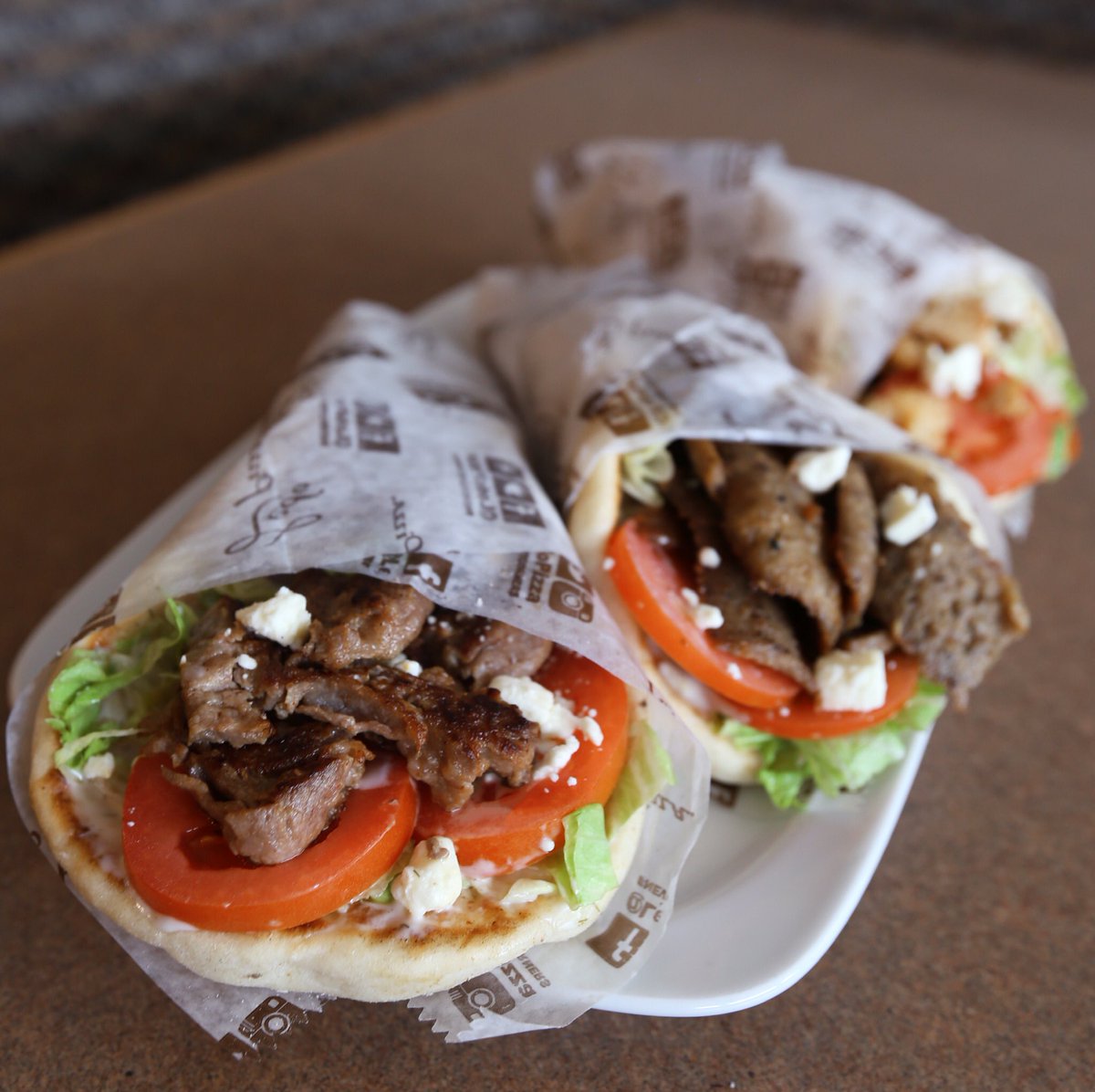 LedoPizza's tweet image. 🇬🇷NEW GREEK MENU GIVEAWAY🇬🇷
 
WE ARE GIVING AWAY (4) $25 #LEDOPIZZA GIFT CARD! 
RETWEET AND FOLLOW TO BE ENTERED TO WIN! 
Four winners picked randomly at 10pm on 3/1/19!

😍 Featuring our NEW Gyro Pizzata App, Greek Gyro, Tzatziki Pizza &amp;amp; More!
ledopizza.com/menu/