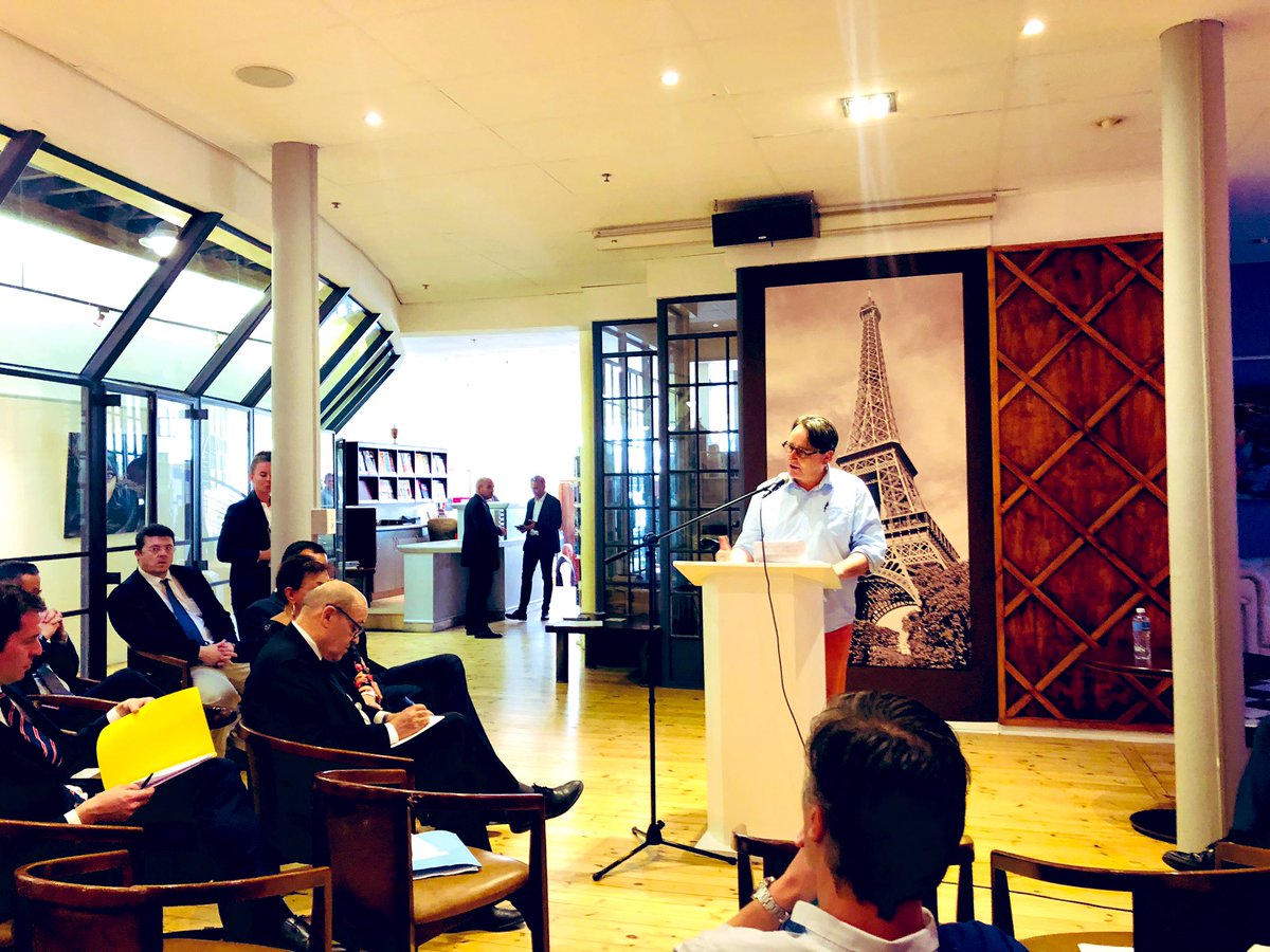 Honored to participate to #GrandDebatNational with <a href="/JY_LeDrian/">Jean-Yves Le Drian</a> in #CapeTown. Exchange, discuss in order to build the #France of tomorrow ! <a href="/FrenchEmbassyZA/">France in South Africa, Lesotho and Malawi</a> <a href="/EntraideduCap/">L'ENTRAIDE DU CAP</a> <a href="/FranceCapeTown/">France in Cape Town</a> <a href="/Amelia_LKF/">Amelia Lakrafi</a> <a href="/FSACCI/">French-SA Chamber</a> <a href="/FSACCI_CPT/">FSACCI Cape Town</a>