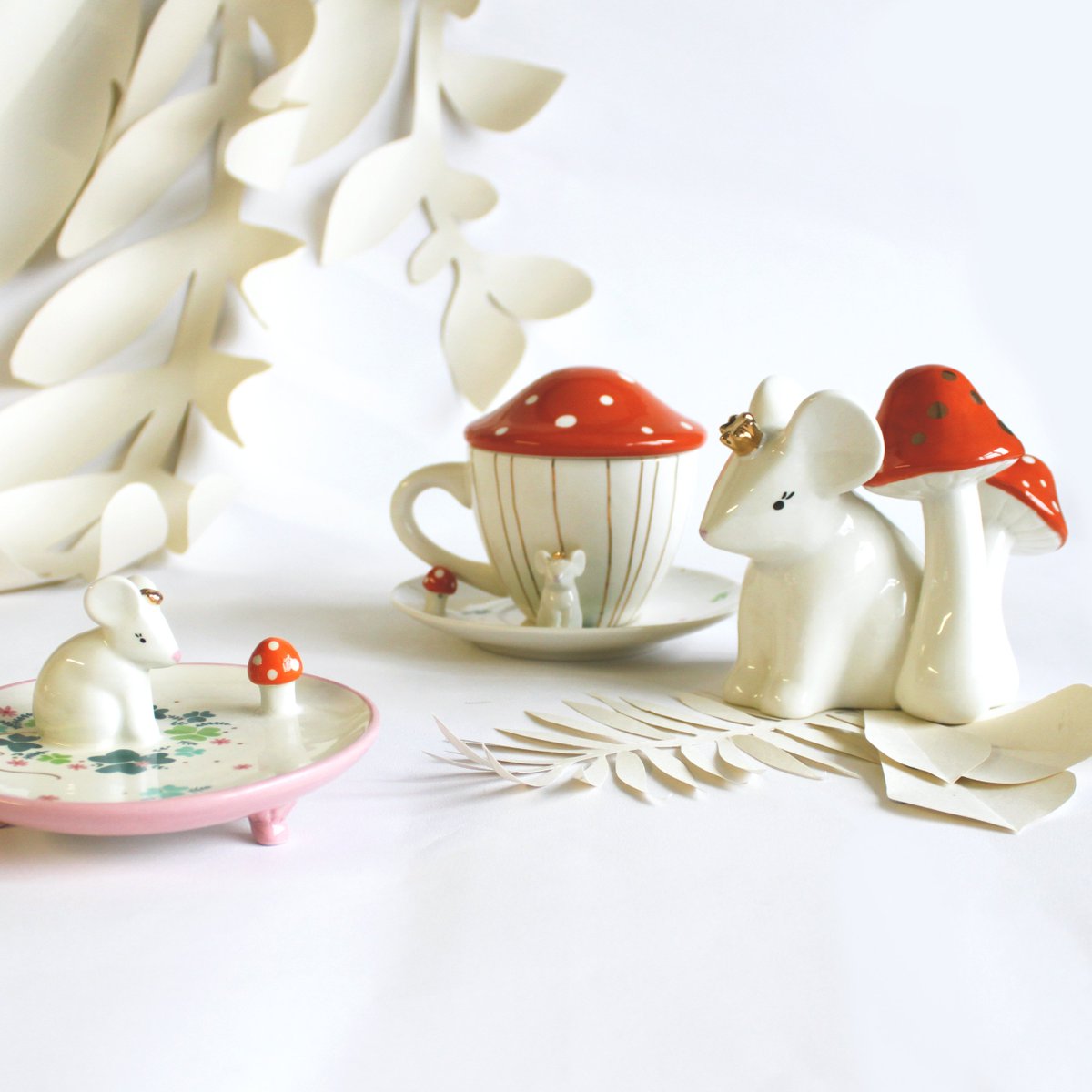 HouseDisaster's tweet image. Feeling spring vibes this week with our Secret Garden range. 🌼
houseofdisaster.com/uk/new-in/secr…