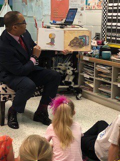 Three Oaks Elem (@threeoakselemvb) on Twitter photo Thank you <a href="/kipprogers/">Kipp Rogers</a> for thoughtfully engaging our 1st and 3rd graders with your mad reading skills. They really enjoyed their time with you during #ReadAcrossAmericaDay2019 <a href="/BeachSupe/">Aaron Spence</a> @maorebaugh <a href="/AlisonReddy1/">Alison Reddy</a> <a href="/Bookworm2256/">Cara Dibbs</a> #vblms #vbits Thank you <a href="/kipprogers/">Kipp Rogers</a> for thoughtfully engaging our 1st and 3rd graders with your mad reading skills. They really enjoyed their time with you during #ReadAcrossAmericaDay2019 <a href="/BeachSupe/">Aaron Spence</a> @maorebaugh <a href="/AlisonReddy1/">Alison Reddy</a> <a href="/Bookworm2256/">Cara Dibbs</a> #vblms #vbits