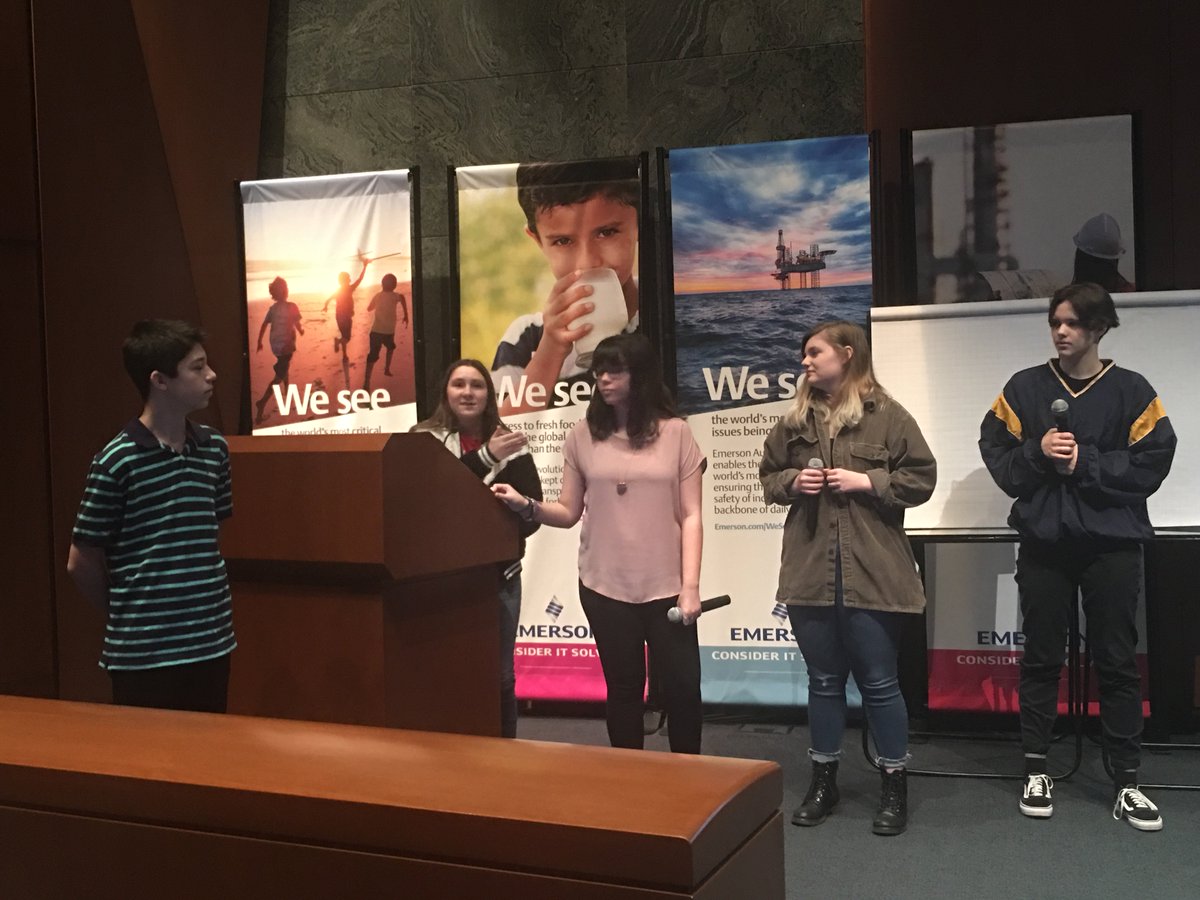 g2cplus's tweet image. @WindsorHighOwls discussing the issues in their school, and what they plan to do to change their culture. #G2Cplus #Gateway2Change