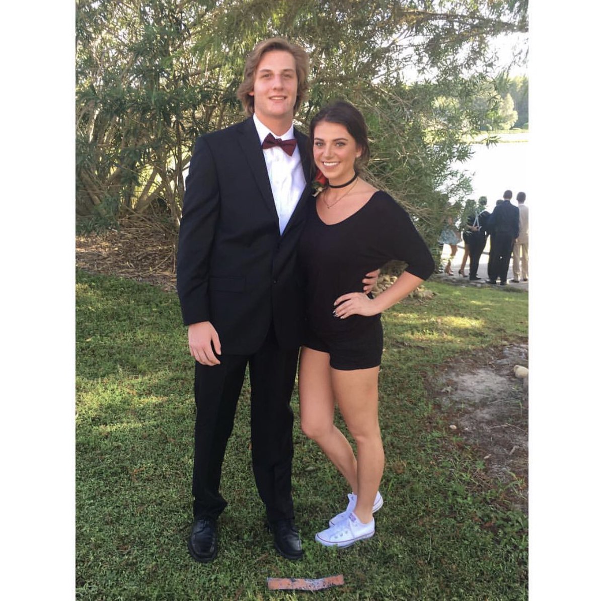 el_chelpo's tweet photo. Happy 20th birthday to my life long best friend, thanks for being the coolest little brother &amp; I can’t wait to party w you in a couple weeks 🕺🏻 have fun on ur cruise, I love you ❤️ https://t.co/esBPJxpu0R