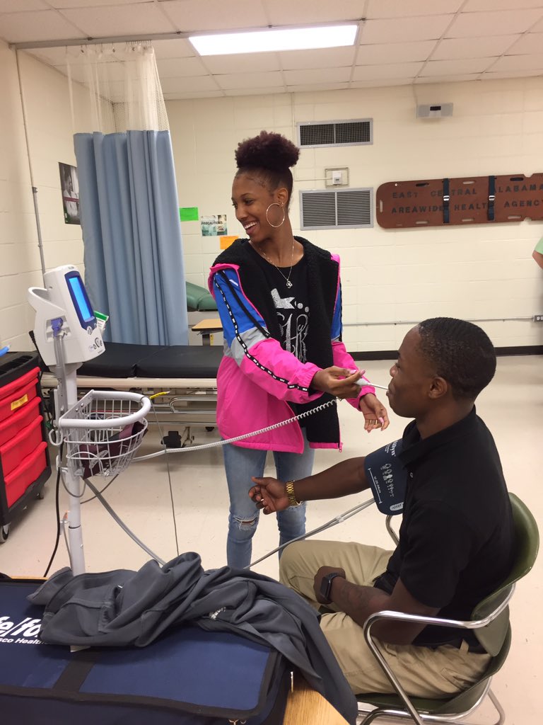 MrsLauraAnglin's tweet image. Lanett High 10th graders are exploring CTE options @chambers_tech! #communitypartnerships #careerexploration #4yearplanning