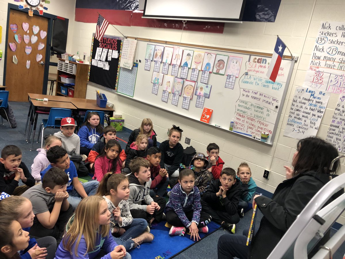 AlexandriaAmad1's tweet photo. Mrs. Sally Rodgers came to read to us, what a treat! #ReadAcrossAmerica #itsbetteratRann @DISDRann @decaturisd @almcbride2 https://t.co/8yqFgcbV4g