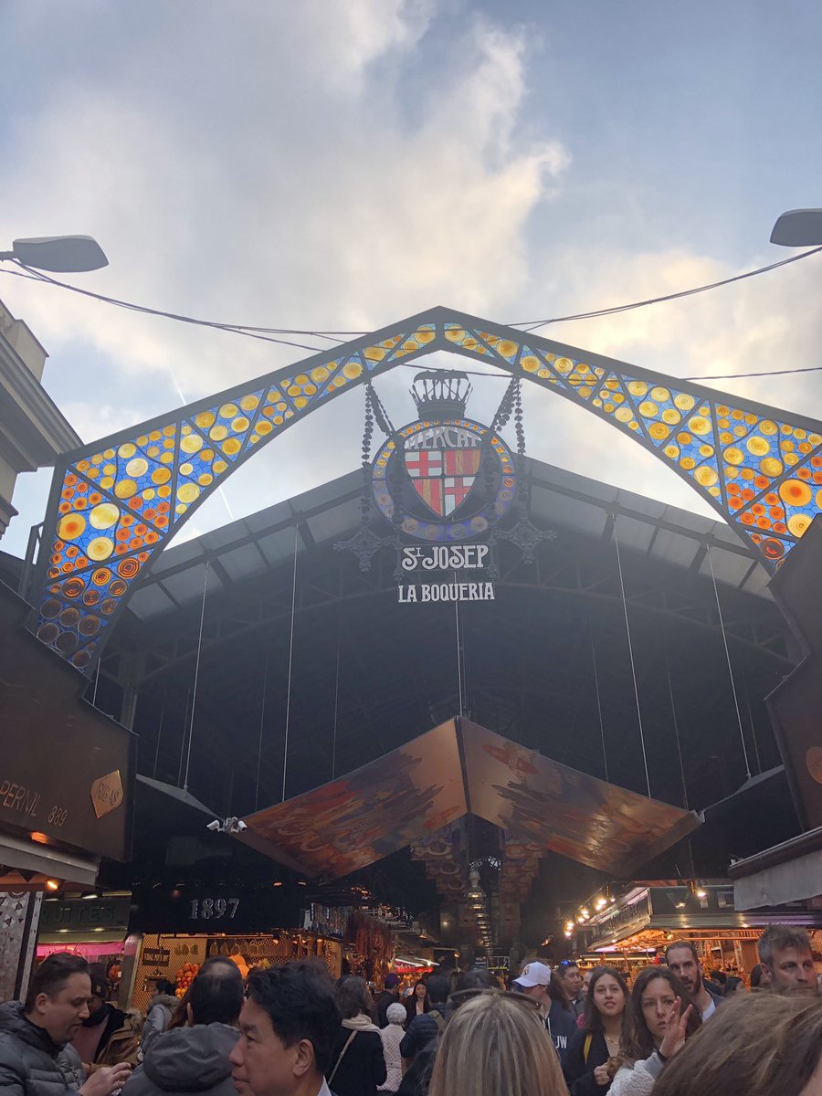 EllenBuswell's tweet photo. So far today has been a lot of drinking eating and exploring #Barcelona https://t.co/DzSCiK9rLO