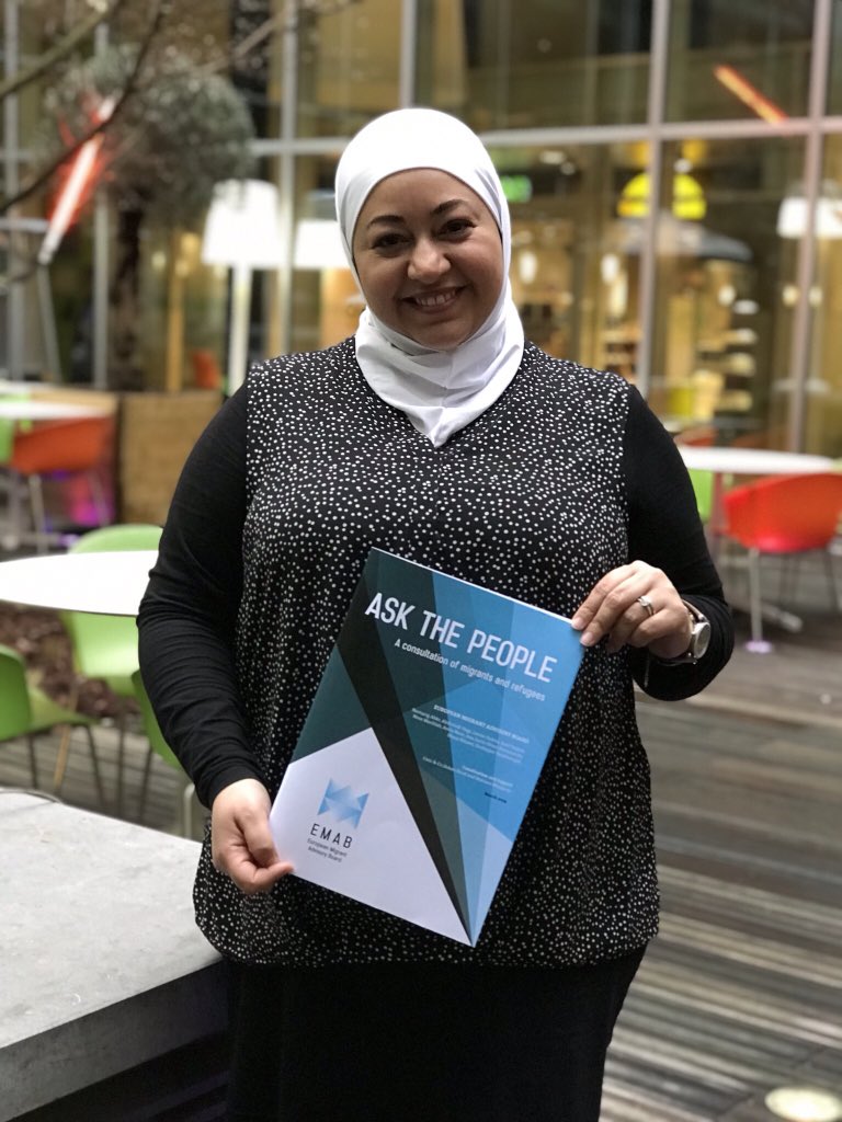 ShazaAlrihawi's tweet photo. How do you improve migration policy in #Europe? Ask those directly affected. Read #AskThePeople a new report by the European Migrant Advisory Board
#EMAB #migrants #refugees
#EU #integration #newcomers #partnershipinclusion
https://t.co/bm8lBYa7GS https://t.co/VYh7SWqieY