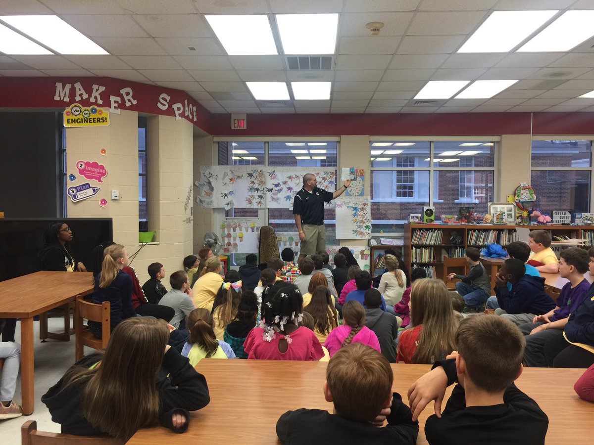 Melissa Machen tweet media