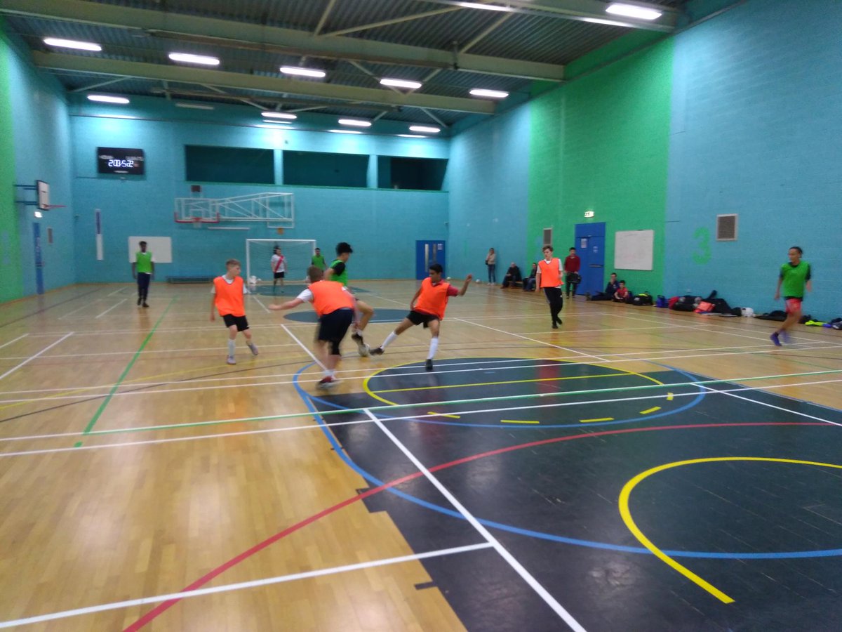 Big thanks Eng U23 Head Coach &amp; FA Futsal Mentor <a href="/KitSion/">Sion Kitson</a> observation &amp; invaluable feedback <a href="/MavericksFutsal/">MK Mavericks Futsal</a> <a href="/MKCollege/">MK College Group</a> defensive priorities. Players starting to see the big picture, blending tech detail &amp; behaviours. Now to develop &amp; become part of the DNA!