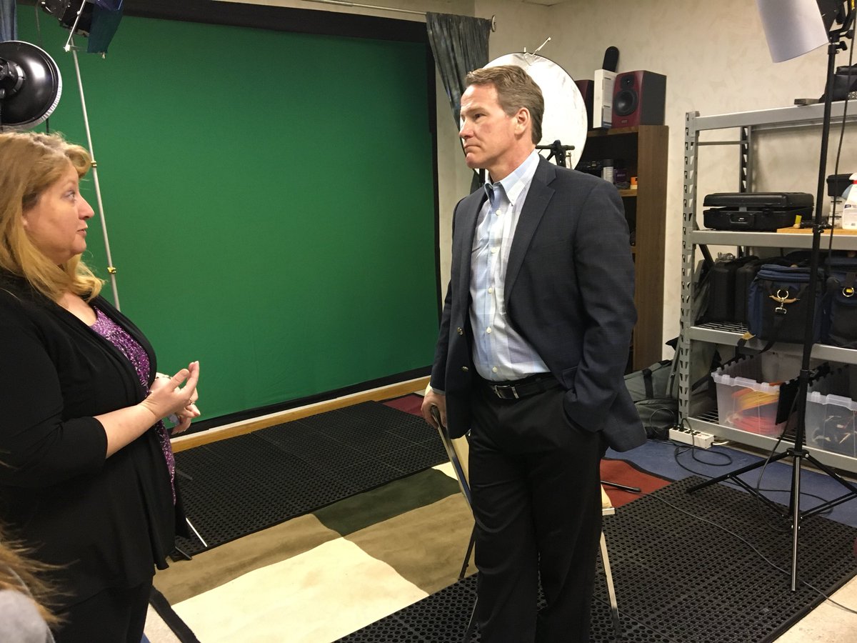 SenJonHusted's tweet image. Lt. Governor @JonHusted is continuing the Statewide Workforce Tour in Marietta at @bb2careers, a business development service that aims to bridge the gap between education and employment opportunities for students in the area.