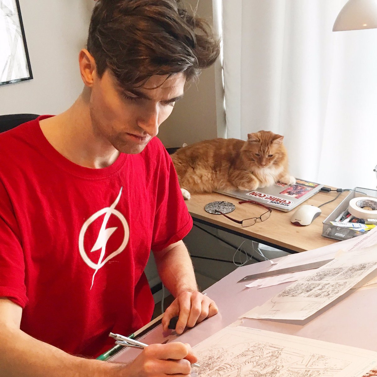 VKMarion's tweet image. Friday morning in the office with my best bud. #cat #dccomics #thesilencer @DCComics