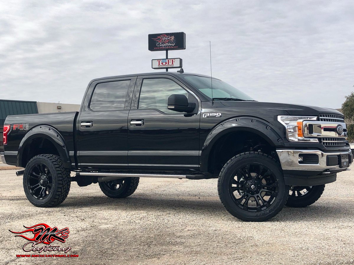 MKS_Customs's tweet photo. Ending the week on a high note and a high lift on this truck.

Have a great weekend, everyone! https://t.co/JpknBhLi75