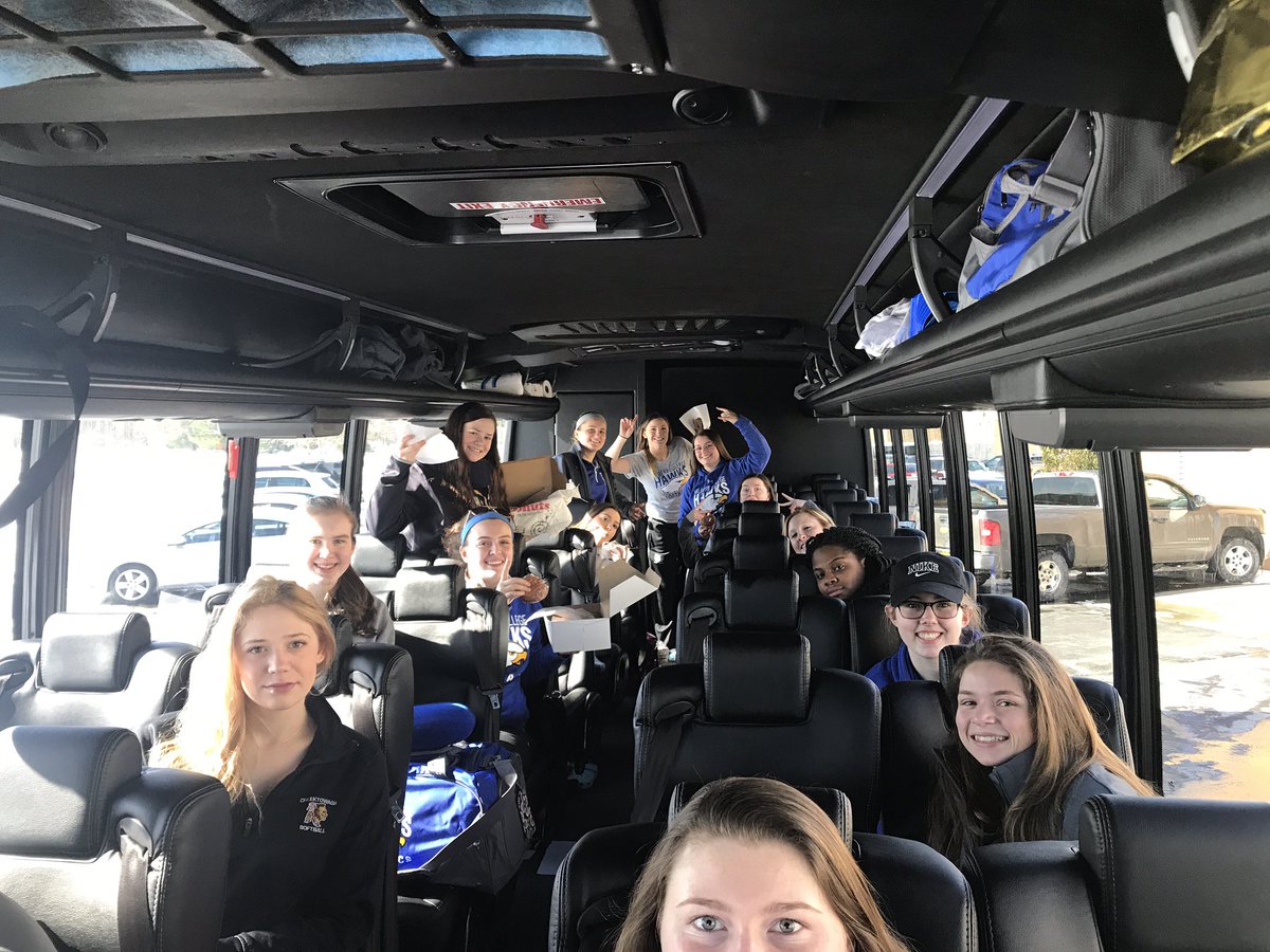 Hawks are off to Myrtle Beach!🥎 But first stop is the NCAA basketball tourney to support <a href="/HilbertWBB/">Hilbert Basketball</a> 🏀💪🏼