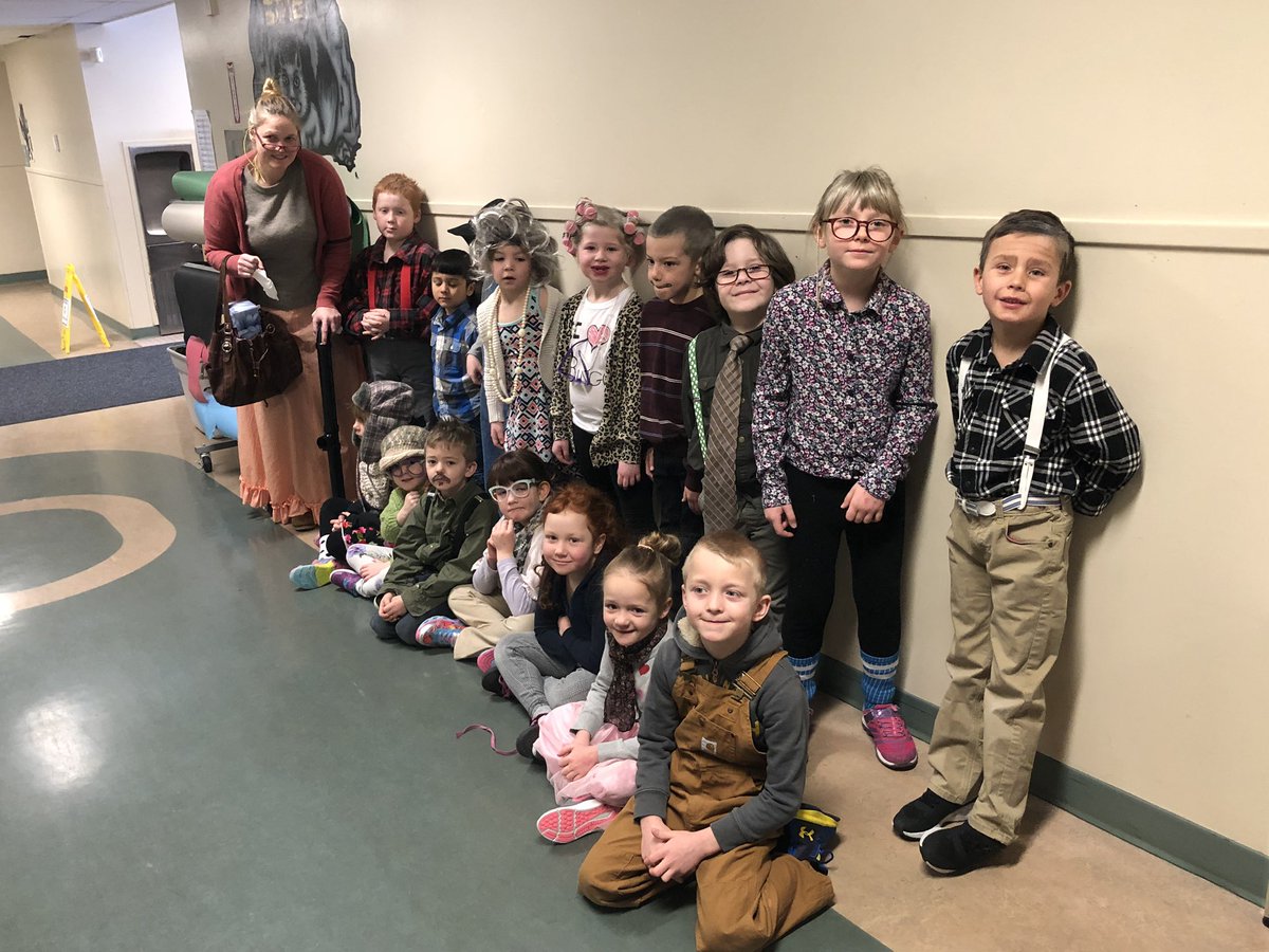 mmegraves's tweet photo. Having fun dressing up as 100 years old to celebrate 100 days of school! @MadameVC @EJSMSchool https://t.co/WZBsGJbSQS