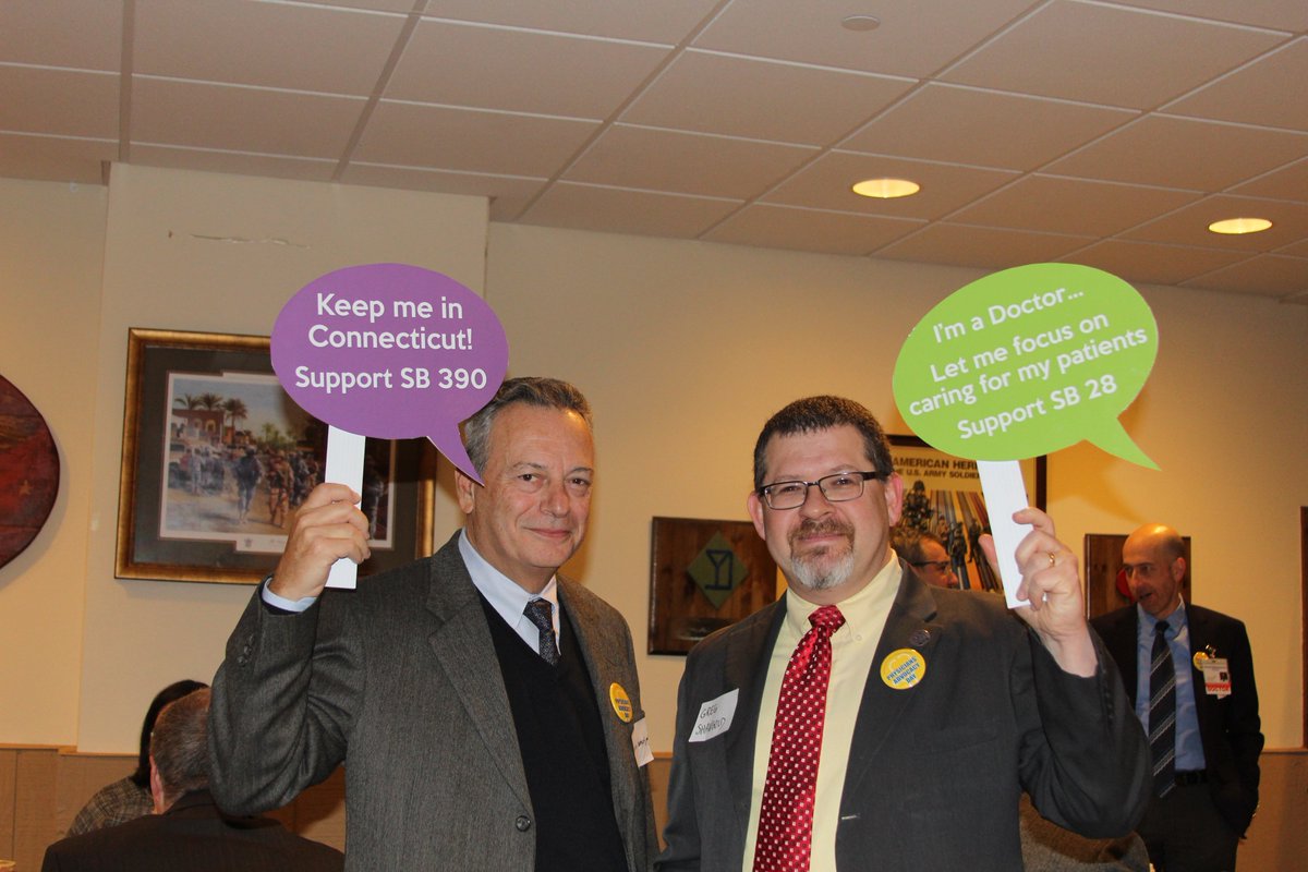 CSMSNews's tweet photo. This morning gave our members a chance to meet with legislators to discuss issues that are impacting patient care and the practice of medicine in CT, including proposed #HPV #vaccine legislation, as Hannah Rosenblum, MD did with Rep. Blake Demicco. @CTHouseDems #CTDocs https://t.co/UtRZLc6L2o