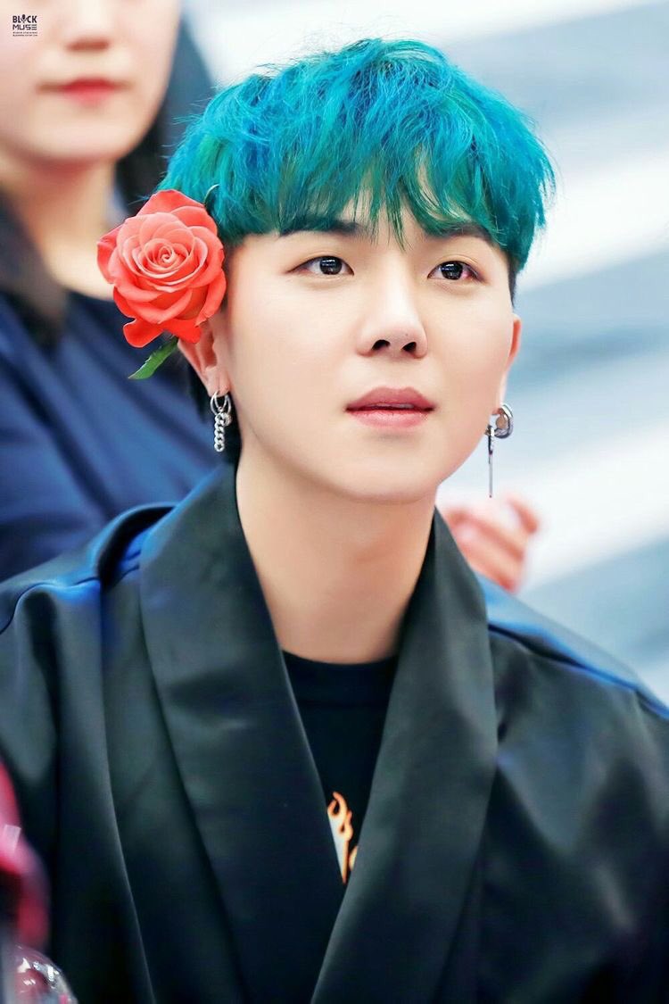 ff_morpor's tweet photo. ผมสีไหนก็รอด จะกัดกี่สี ก็ไม่มีดราม่า https://t.co/xGlILVj39i