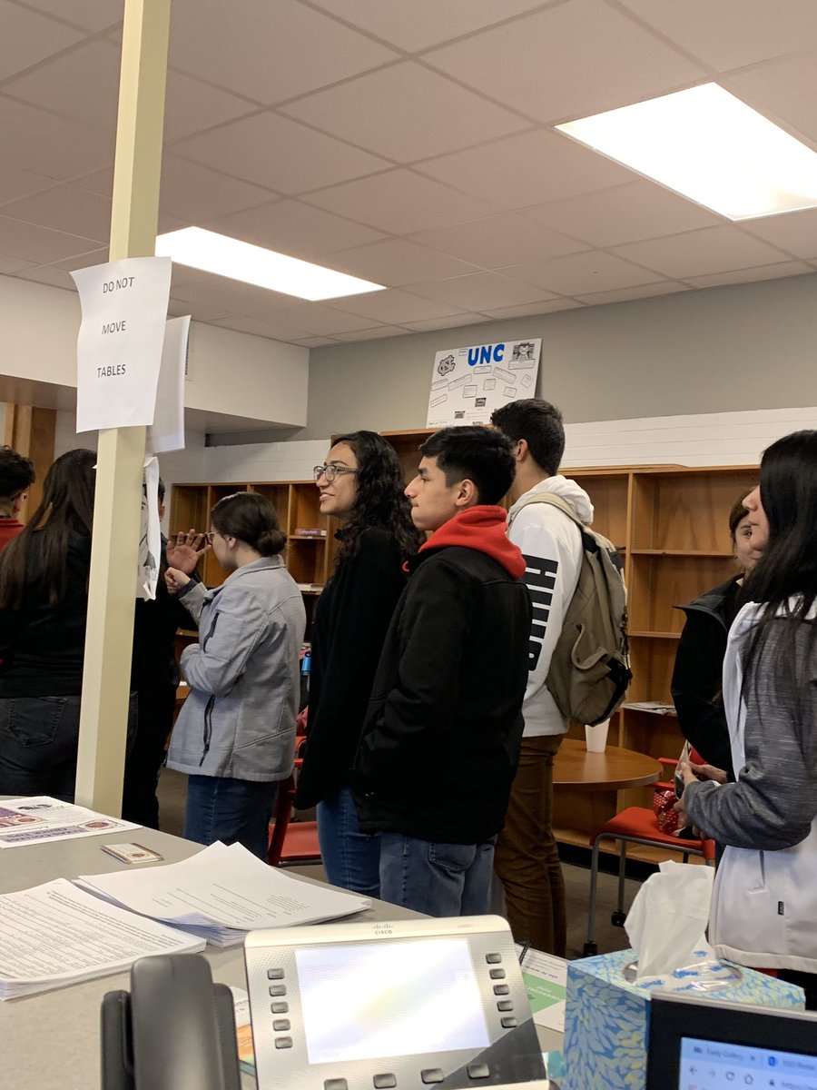 ECHSTylerISD's tweet photo. So exciting to see our first group of @echstylerisd seniors get their cap and gown from #balfour!! #Classof2019 #1stgraduation @tylerisd @tylerisdAVID @CCM_TISD @EDunnECHSTISD @SilvaECHS https://t.co/3dj16hE5rP