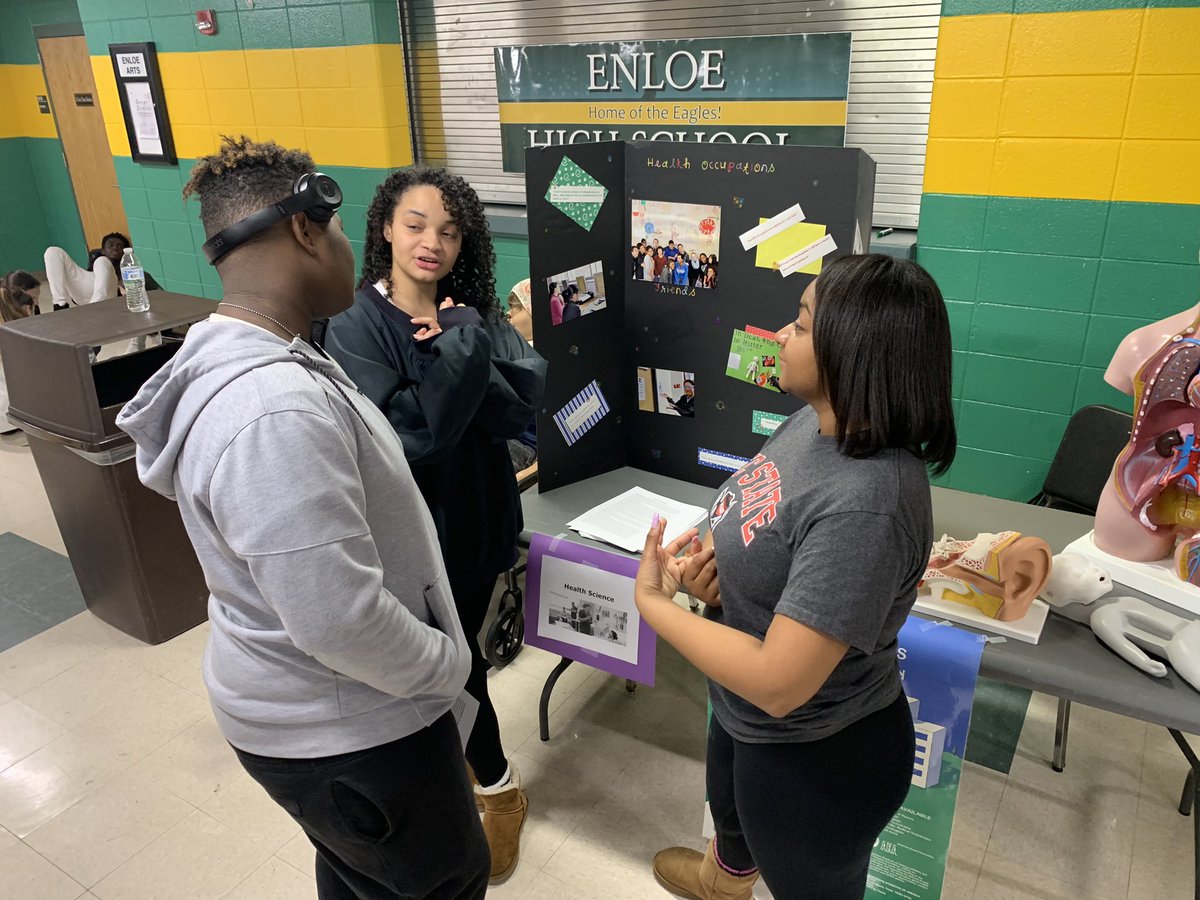 EnloeCareer's tweet photo. Enloe Magnet CTE Elective Fair is going on now! This event provides our CTE ambassadors to recruit and share their experiences taking CTE courses during the registration period. #CTEMonth @wchavis @APJMallory @WCPSS @STC_WCPSS @CTEWorks @enloembsa @EnloeStdntSrvcs @WCPSS_CTE https://t.co/DVY02j4YwG