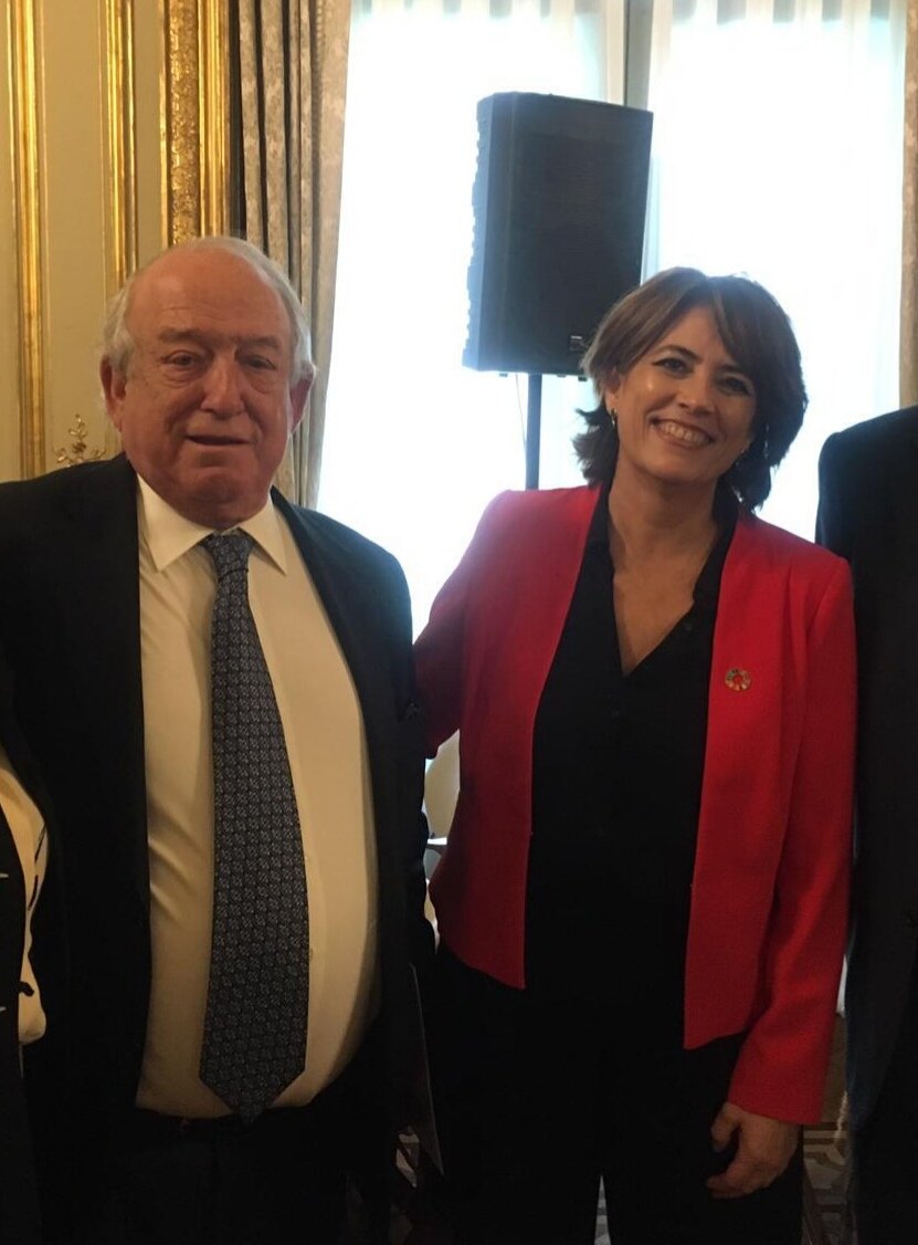 guadaliuris's tweet photo. Esta mañana la Ministra de Justicia ha entregado a nuestro compañero Jesús Bores Saiz, Presidente fundador de #Gualdaliuris la Cruz distinguida de la Orden de San Raimundo de Peñafort. Orgullosos y agradecidos por este merecidísimo reconocimiento. #ExcelenciaProfesional https://t.co/qELvmhPwfw