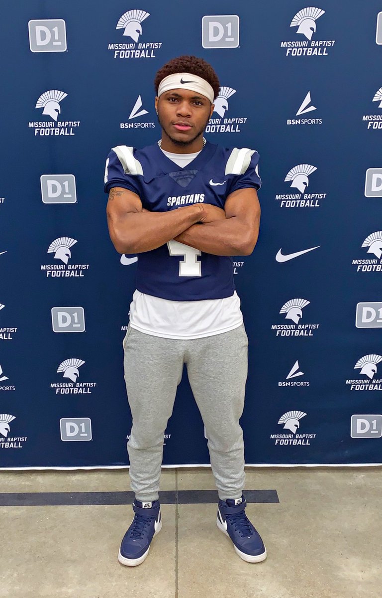 Lil_Spurt15's tweet photo. Another great visit at the beautiful university of Missouri Baptist @MBUFootball with @MBUCoachB #Win4Life #Spartans https://t.co/PQGNulSA04