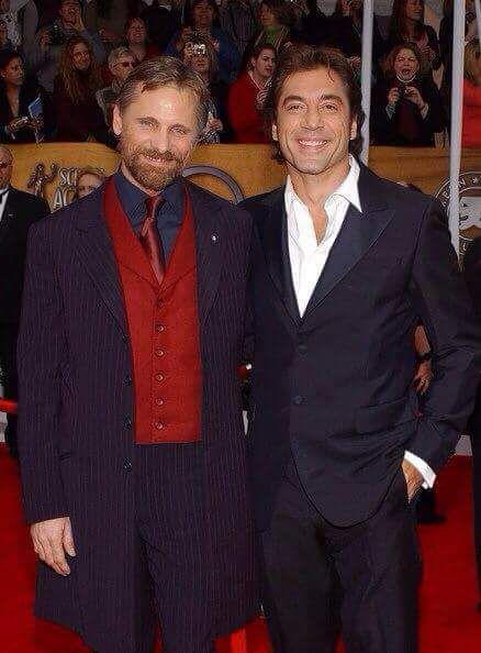 Happy 50th Birthday to Javier Bardem

Viggo Mortensen and Javier Bardem at the 2008 SAG Awards 