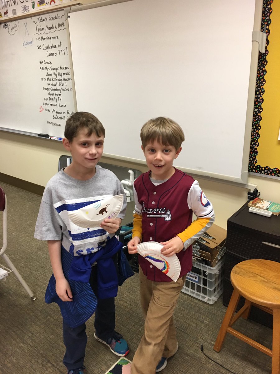 SecondSteinberg's tweet photo. Making graggers (noise makers) and learning about Purim! #TrinityLearns #TrinityCOC #JewishCulture https://t.co/Ya2nPOSXwW