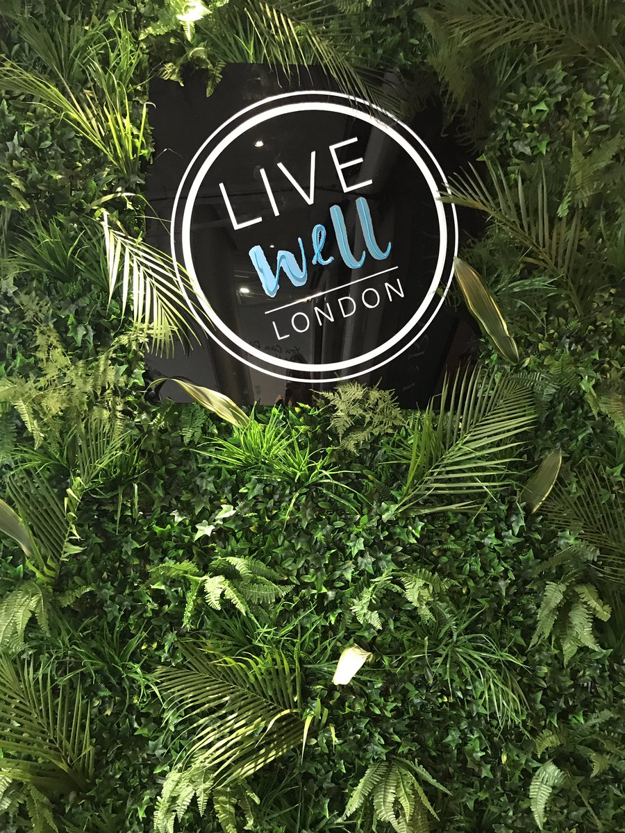 foundedwellness's tweet photo. Overheard at #livewelllondon ‘As an employer, your job is to create a space where people want to come to work everyday’ Yes! It’s that simple. #workplacewellness #workingwell #health #wellbeing https://t.co/fbOQETcJnJ