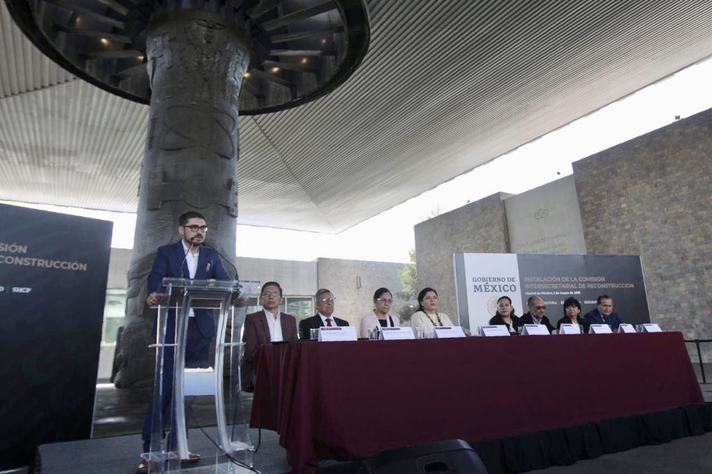 Román Meyer Falcón tweet media
