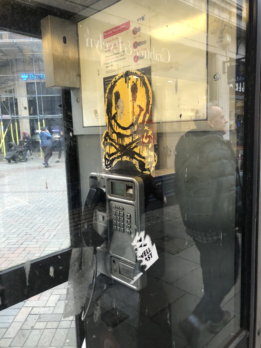 FatboySlim's tweet image. Nottingham, we’ve just dropped a load of these signed @ry_ca smileys all over town, go grab them!
#AcidDrop