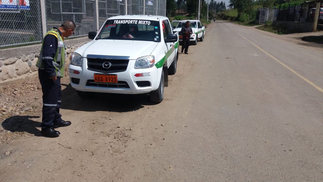 emov_ep's tweet photo. Continuamos ejecutando operativos de RTV en las unidades de Transporte Mixto. #TransporteCuenca
@acastro_EMOVEP @MunicipioCuenca https://t.co/9YKUkksv1z