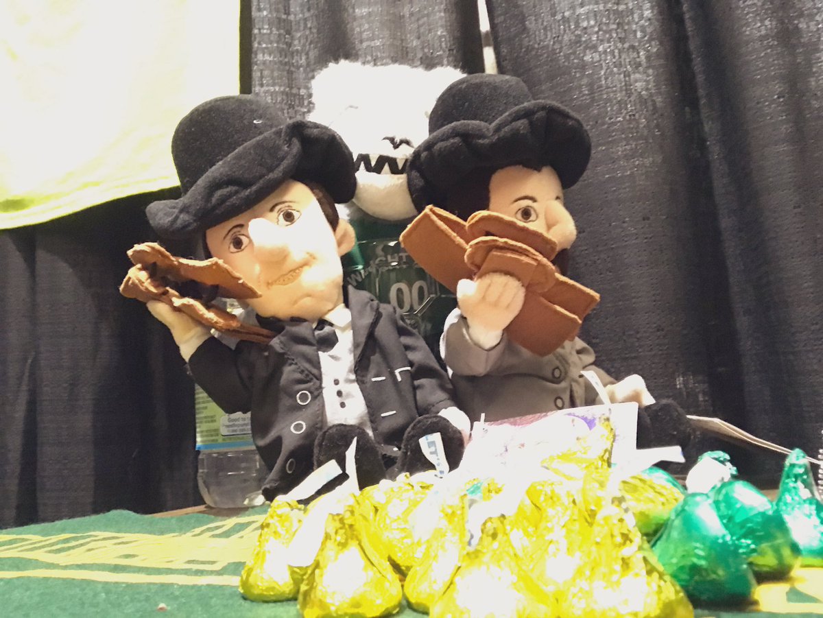 dbertsos's tweet photo. @WSUHousing off to a flying start with the help of our namesakes, the Wright Brothers (and some chocolate), recruiting staff during #OPE40 Looking forward to meeting other great prospects at TheOPE2019 this weekend. https://t.co/IAqkNl2hnn