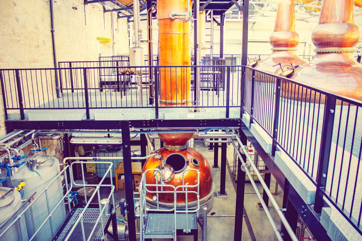 Gin_Cooperative's tweet photo. Scottish Gin Distillery Visit: @BordersDstlry. See more of the distillery here -
https://t.co/onOBnQhRUE
#discoverscottishgin #experiencescottishgin #scottishgin #gin #williamkerr #bordersgin #scotland #enjoyresponsibly
📸@Gin_Cooperative https://t.co/JF84uUwHS0