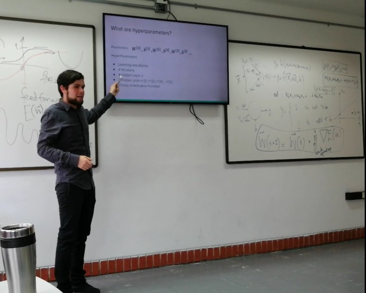 jjpulidos's tweet photo. Hyperparameters, bias, variance, Dev Set, Train Set and test set explained, Intelligent Systems Research Laboratory Incubator Program. National University of Colombia 😬😬😬 https://t.co/TKMAqc6gUE