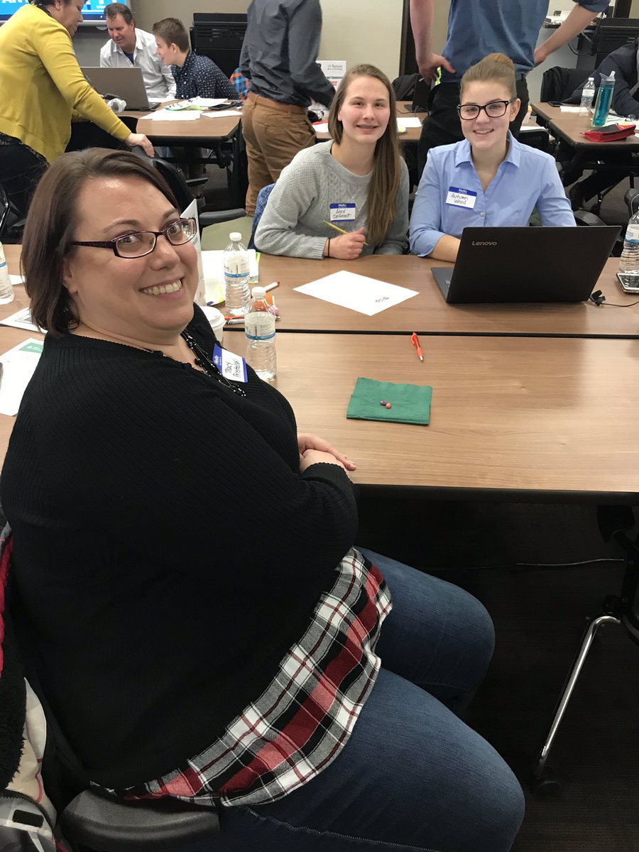 Business success! Selling Hologenerators to the world! <a href="/NWTC/">NWTC</a> @BusinessChallenge PHS Students represent #raiderstrong <a href="/PCSD_PHS/">Pulaski High School</a>