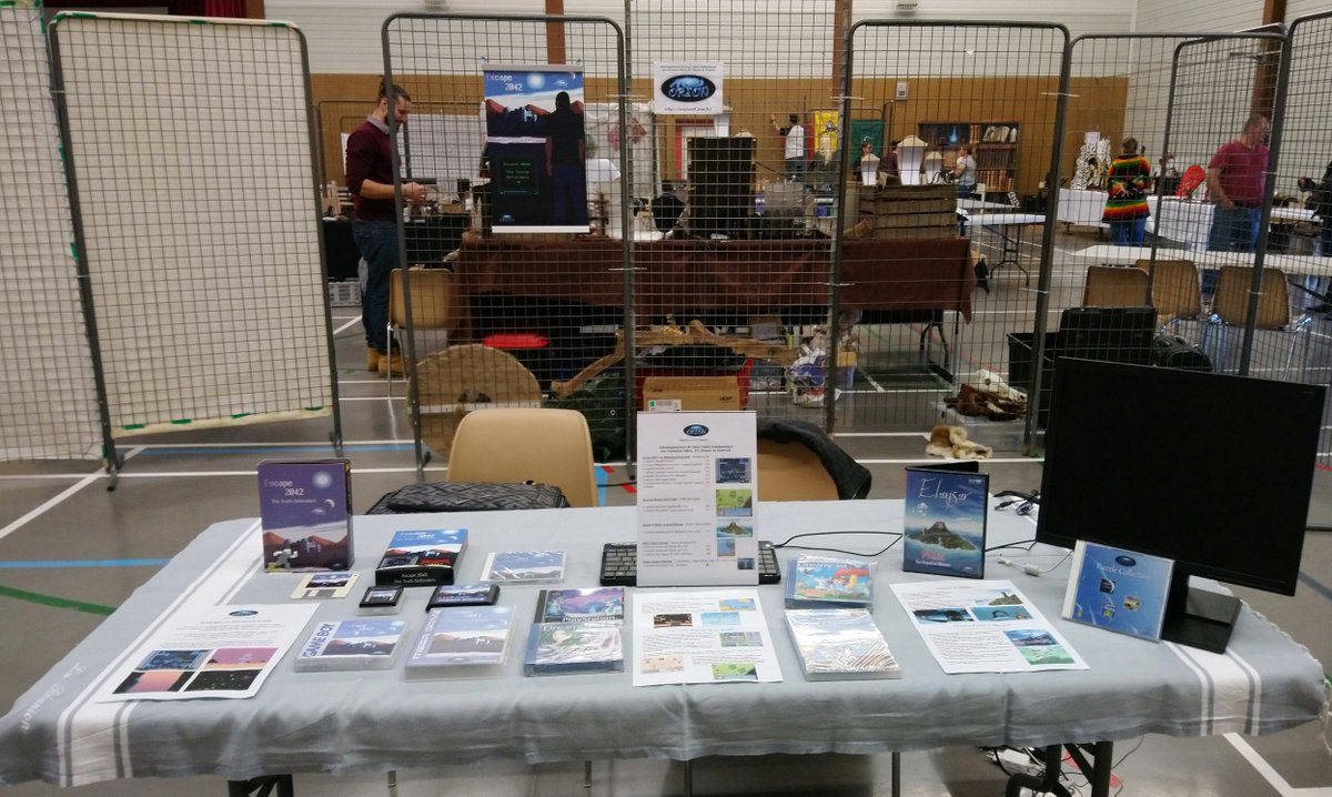 onorisoft's tweet photo. Ce weekend j'aurais un stand à la convention #AkaToKin organisé par @ACFFasso66 à la salle polyvalente de Villeneuve-de-la-Raho dans le 66, tout mes jeux indépendant et rétro seront en vente à prix salon. My booth at a convention in the south of France ! https://t.co/PwmxfbrUPw