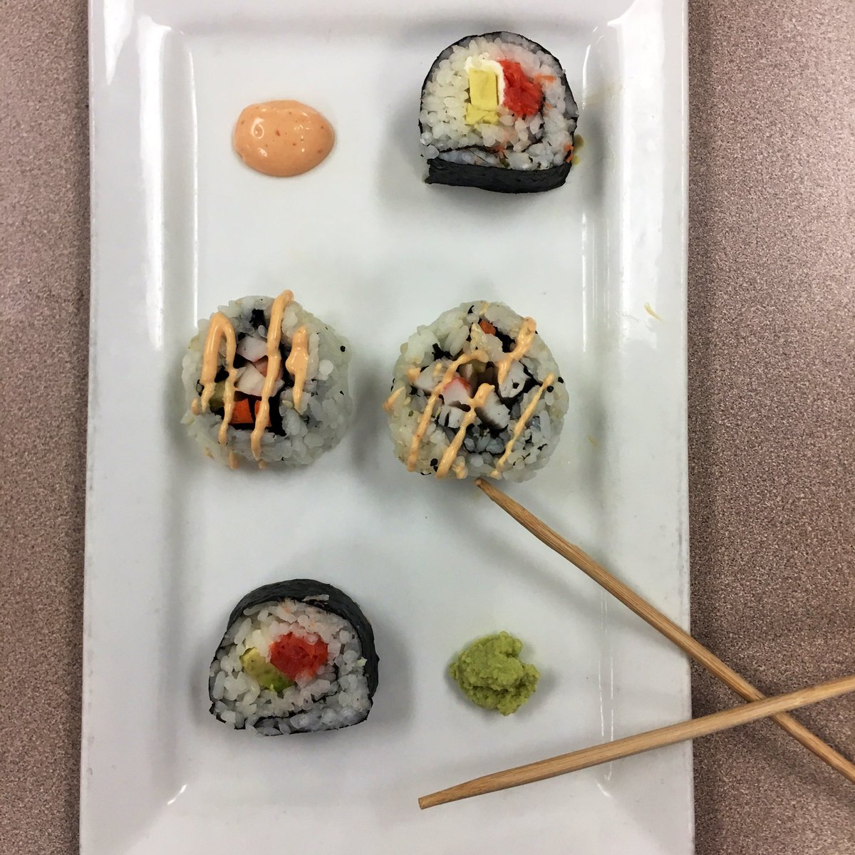 apexhighcareer's tweet photo. Sushi day in ProStart! 🍱 https://t.co/3L279ncLFb
