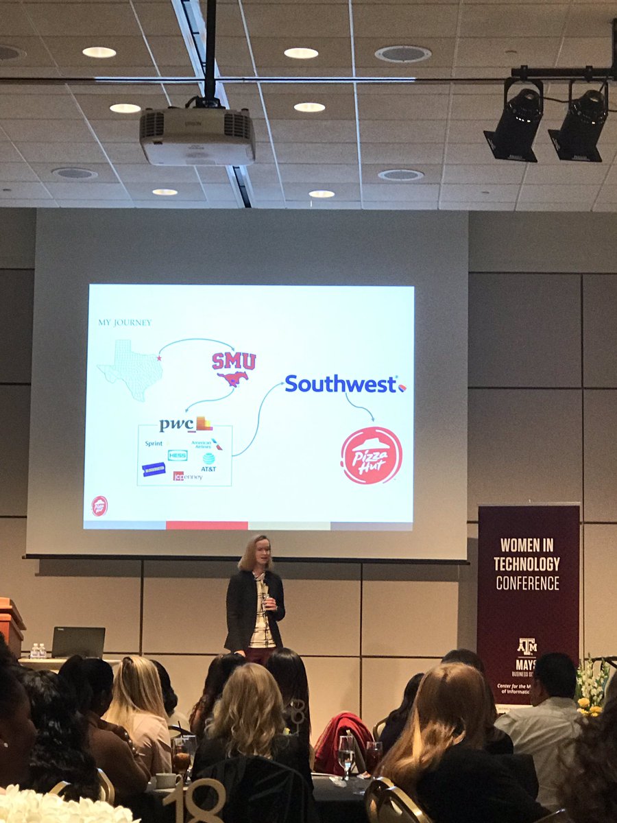 CoffeeB4Content's tweet photo. Yet another stellar speaker at #cmiswit 2019! Carol Clements, CTO @pizzahut has had quite a career. She spoke about building your personal board of directors, company culture and taking risks! Great advise for us all. #womenintech #phonestoplanestopizza https://t.co/VmAY9P7Bk4